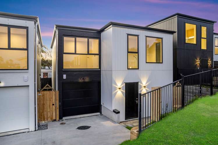 11b Trinidad Road Sunnynook_18