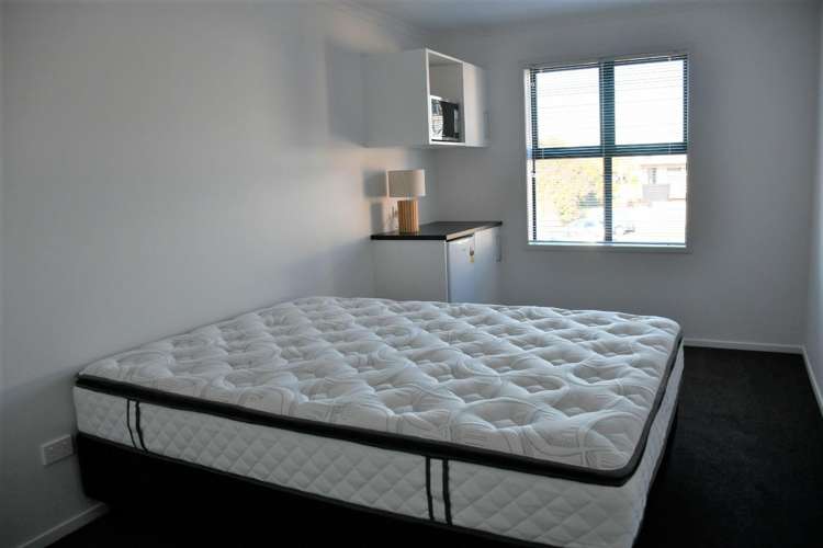 4d/21 Inverness Avenue 1074_6