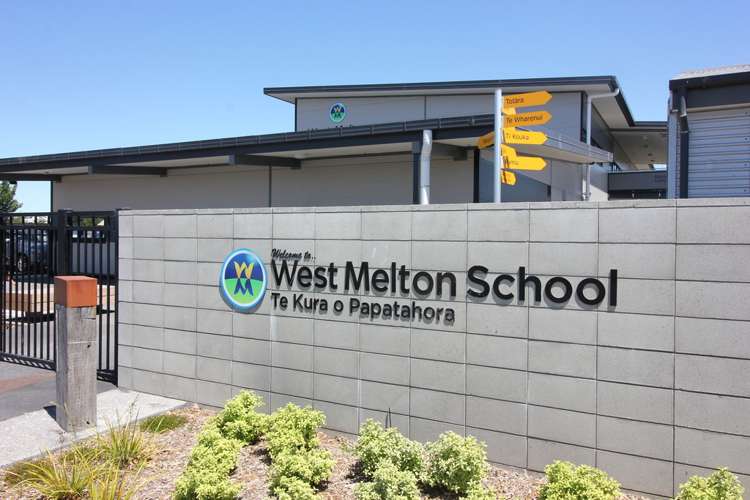 18 Silver Peaks Drive West Melton_2