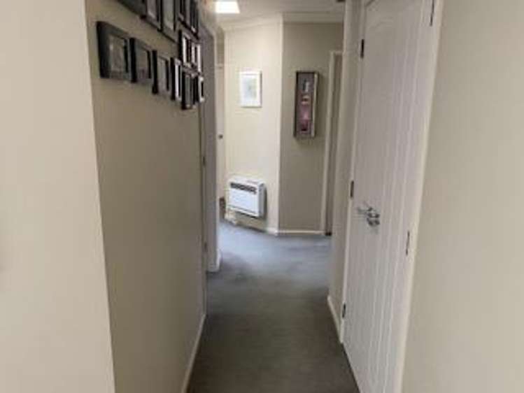 3c Kinross Drive Merrilands_14