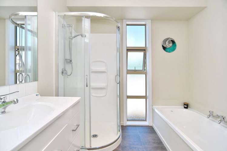 133 Riverside Road Okuku_12