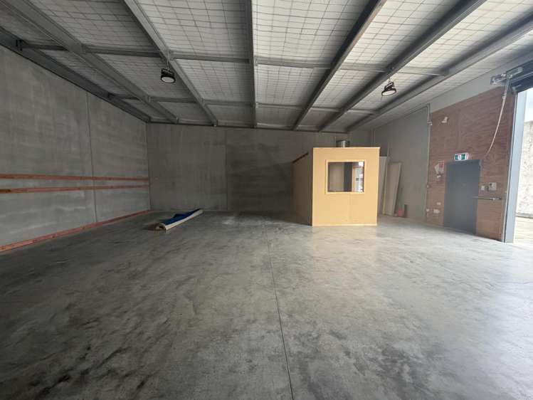 2/16 Gloucester Street Greenmeadows_3