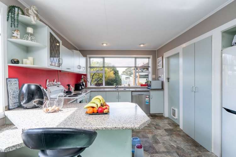 49 Carnarvon Street Glengarry_14