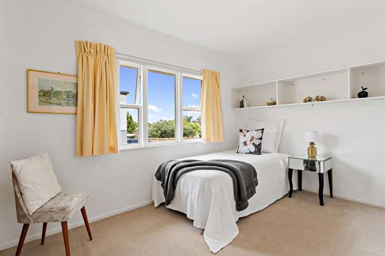 8 Sorrel Crescent Bucklands Beach_16