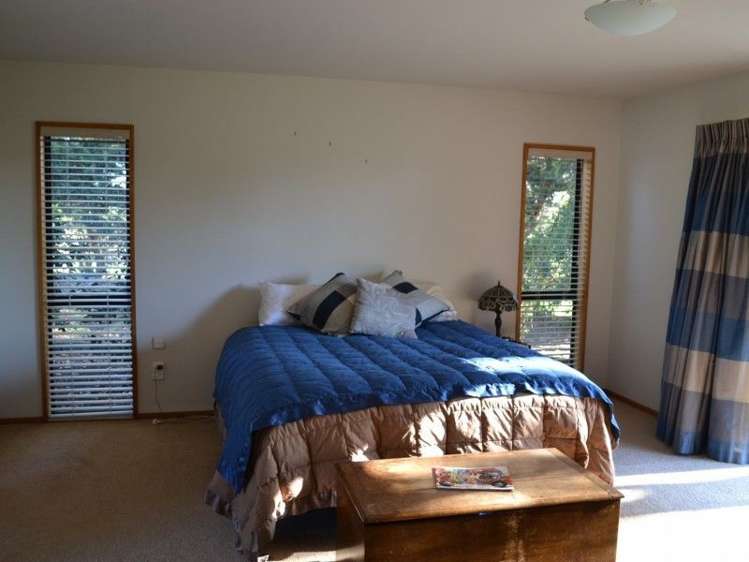 84 Broad Road Sefton_6