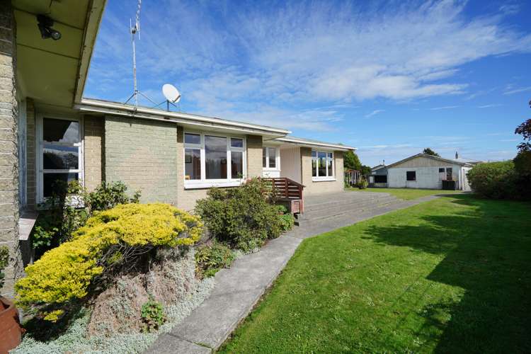 16 Dunbeath Crescent Kew_17