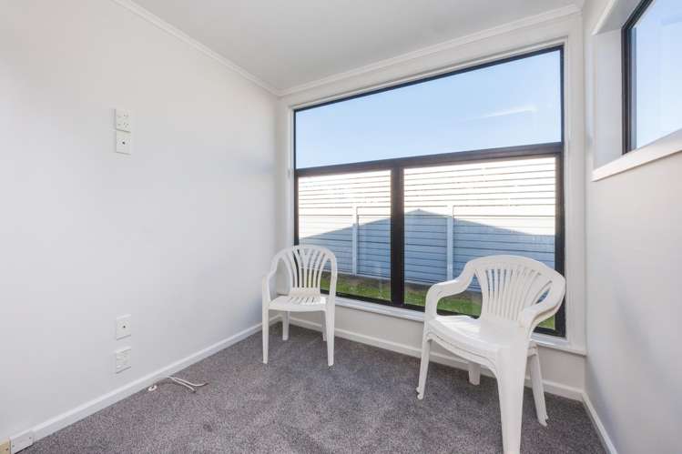 1 Warren Street Foxton Beach_6