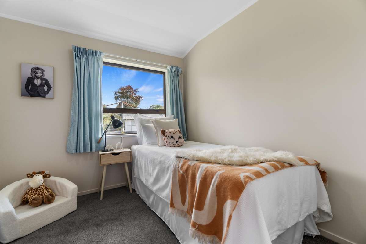 330 Tui Crescent_4