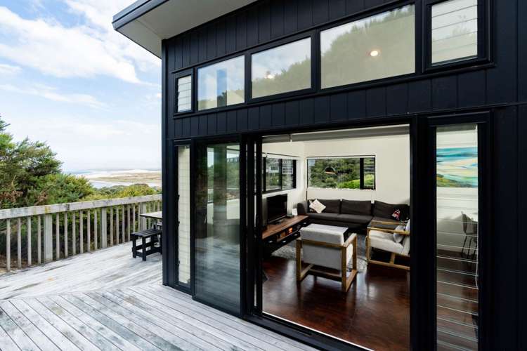 4 Sandbar Close Mangawhai Heads_2