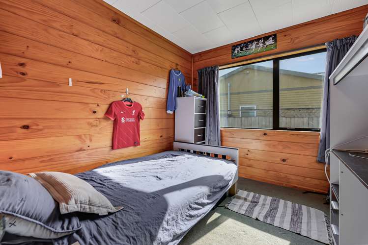 50 Tomin Road Glenview_13