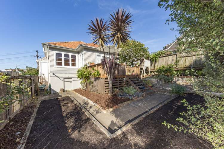 2 Haronui Road Greenlane_16