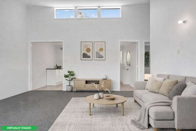 2/33 Grassways Avenue Pakuranga Heights_2