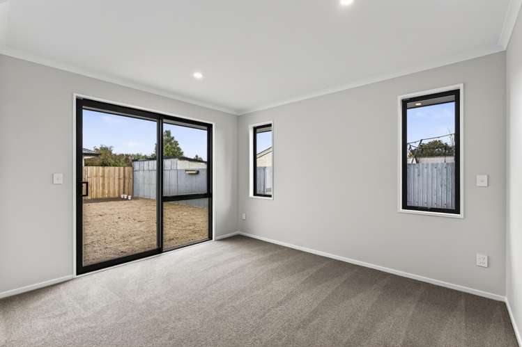 13A Thornton Street Darfield_5