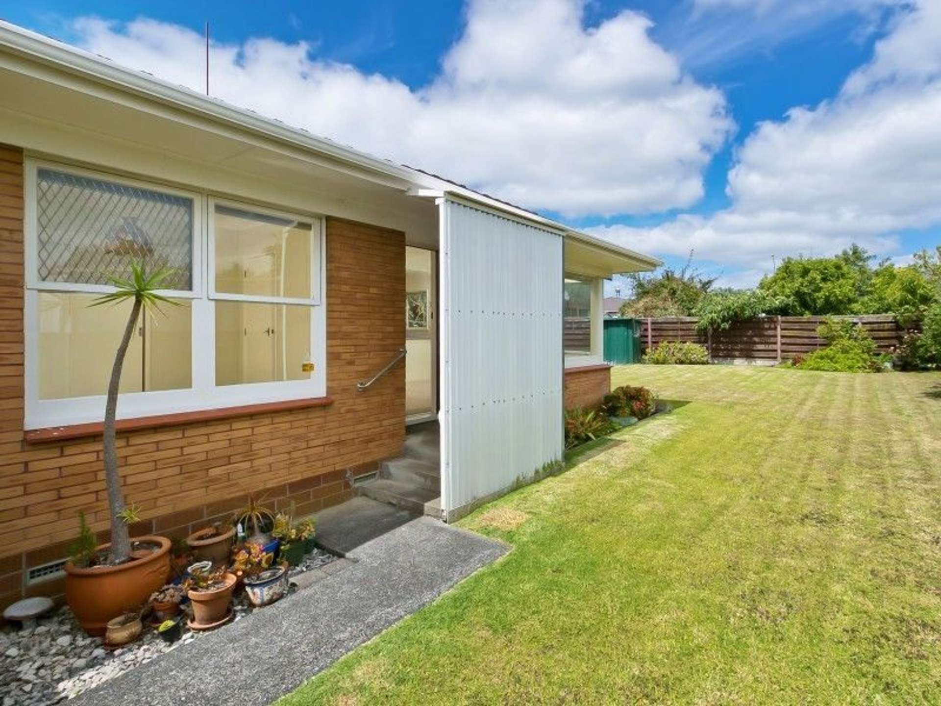 2/108 Huia Road Point Chevalier_0