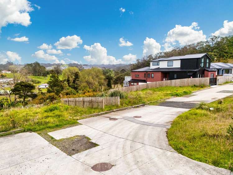 21B Tiriwa Drive Massey_4