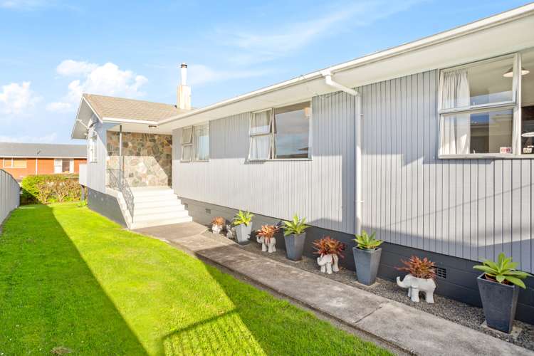 6 Colwill Road Massey_0