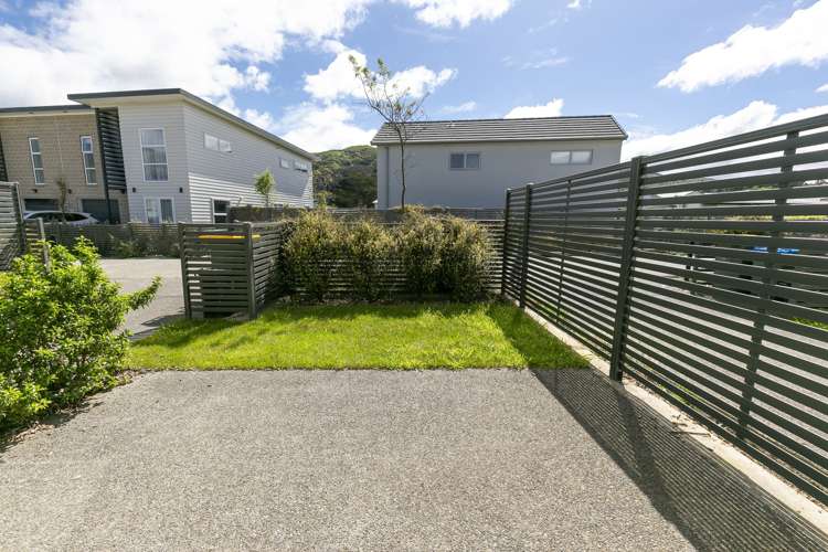 28 Bluff Road Porirua_15