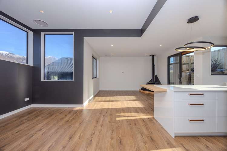 84 Kirimoko Crescent Wanaka_4