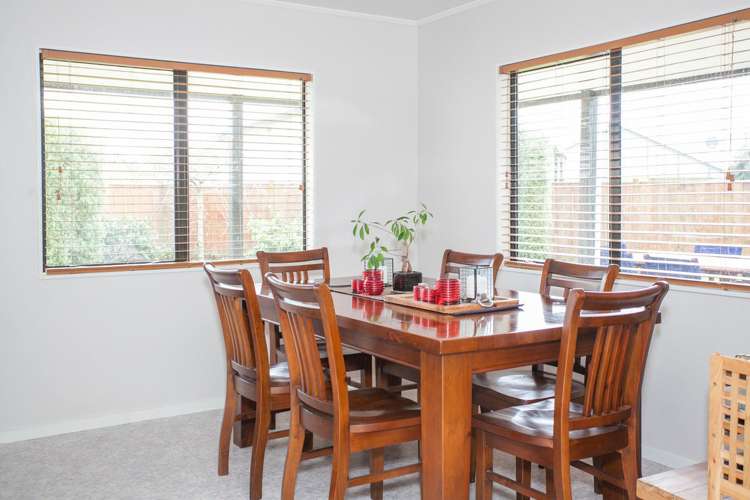 25 Charles Cross Street Longburn_6