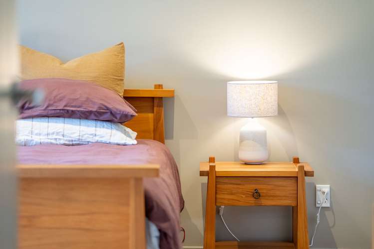 48 Wiltshire Drive Huntington_20