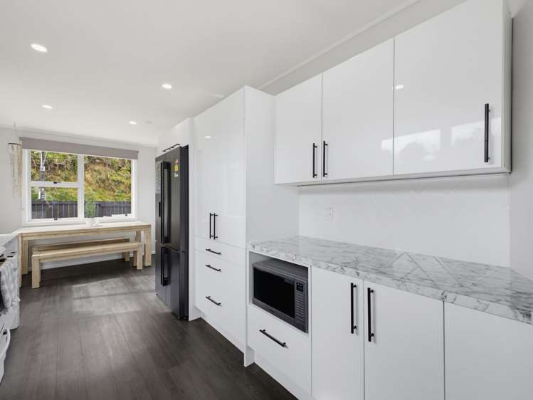 2 Bromley Place Westown_10