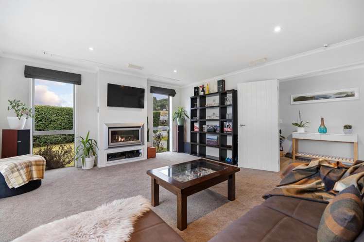 42 Myles Way Lower Shotover_12