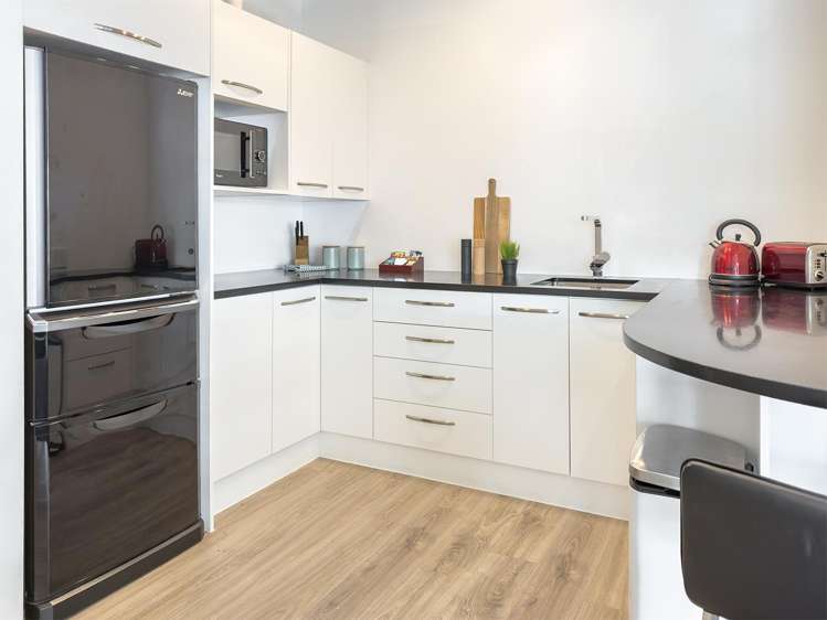 39/139 Quay Street Auckland Central_14