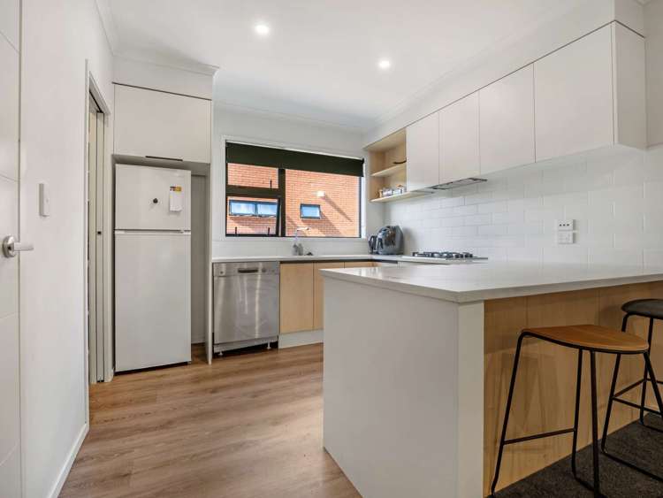 20/216 Tristram Street_5