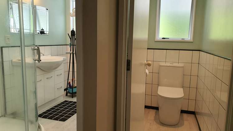 12 Beach Street Sandspit_16