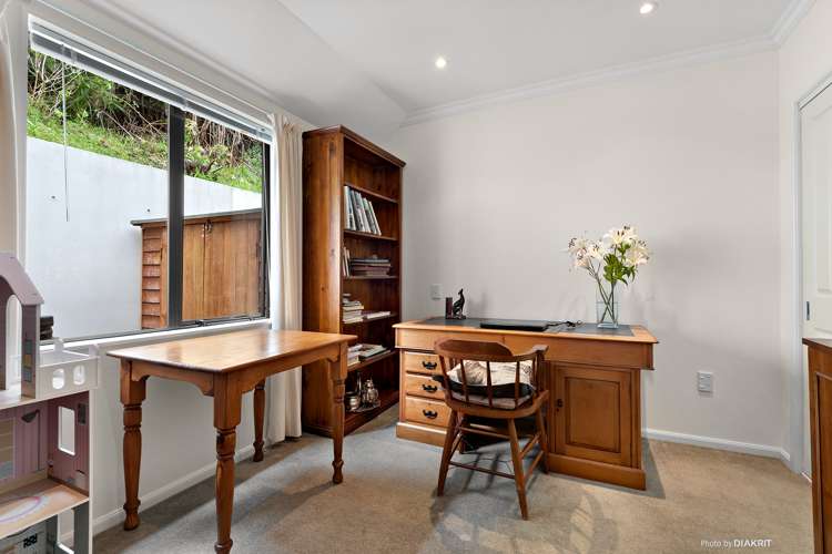 33 Futuna Close Karori_8