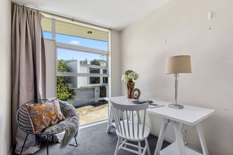 1 Paterson Mews Browns Bay_15