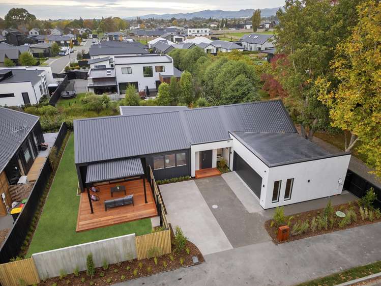 158 Gardiners Road_1