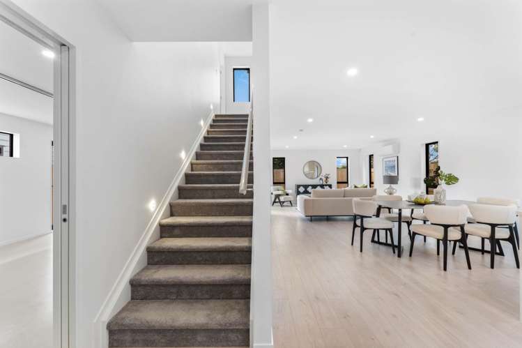 74b Riverpark Crescent Henderson_10