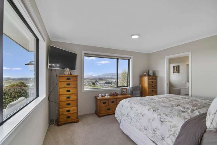 29 Katania Heights Brightwater_10