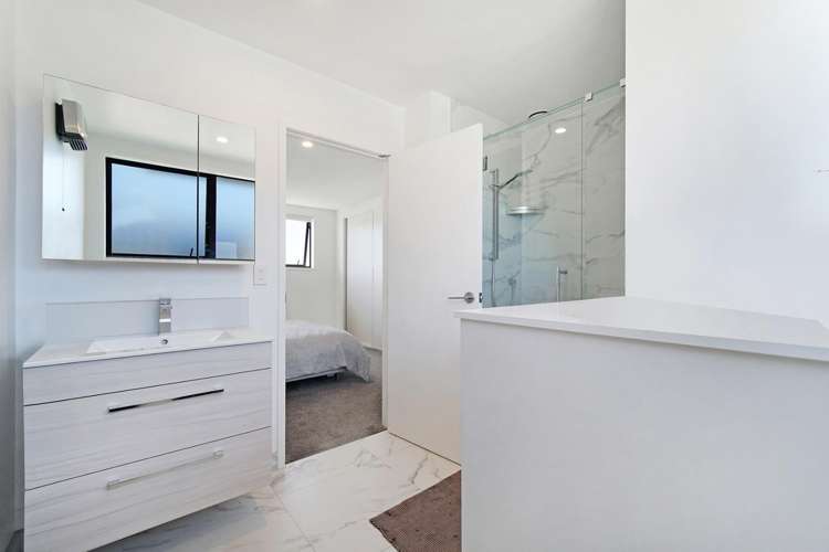 10/24 Yeovil Street 1801_9