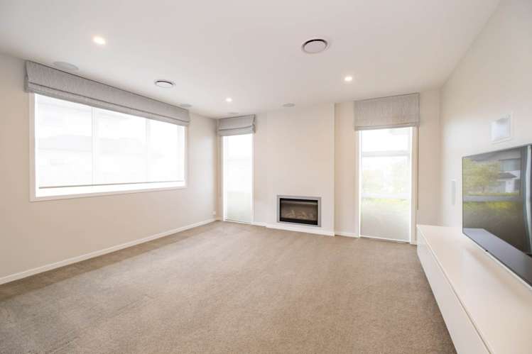 34 Pioneer Rise Silverdale_10