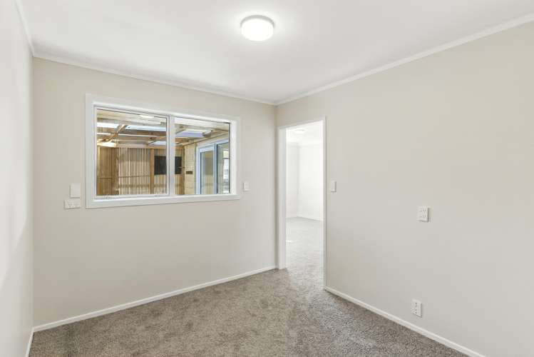 5 Karaka Street Otaki Beach_41