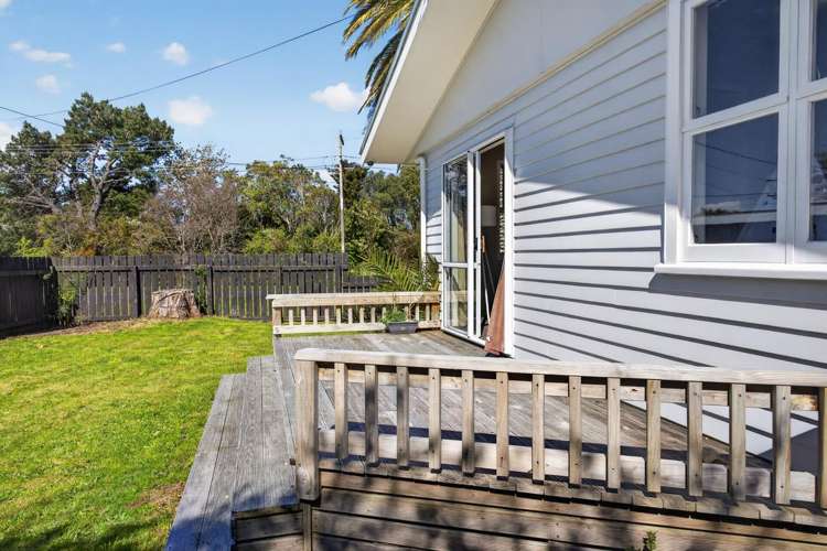 79 Woodward Street Featherston_19