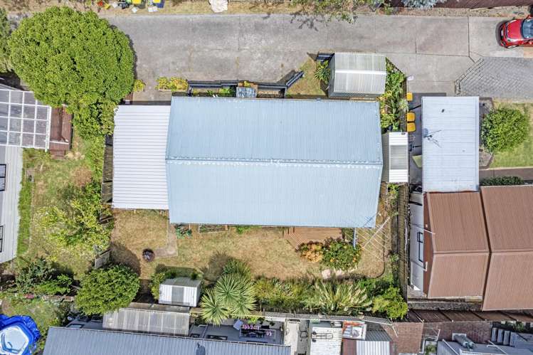 3/18 Queen Mary Avenue New Lynn_9