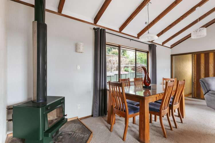 16 Langstone Street Welcome Bay_8