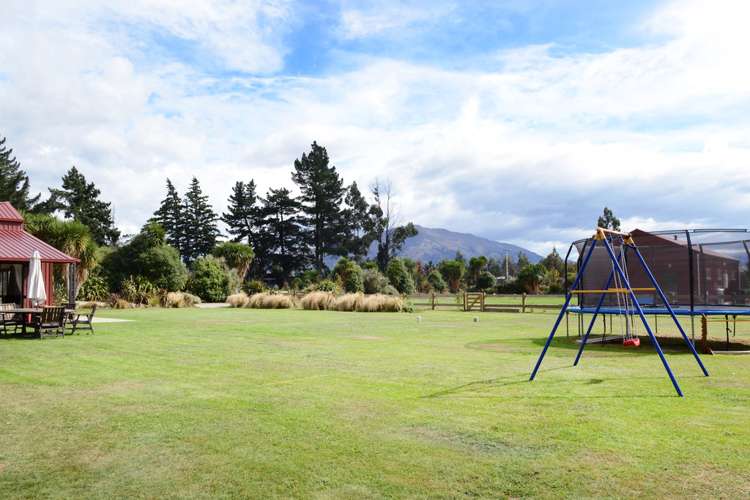 5 Fort Place Hawea Flat_11