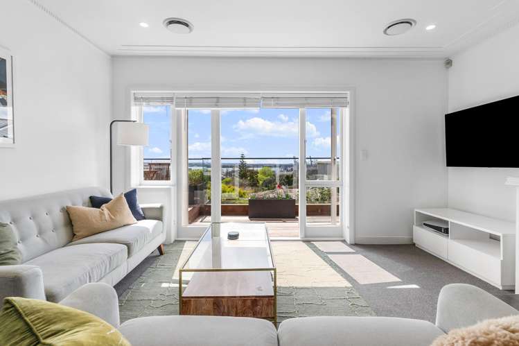 4/10 Saint Georges Bay Road Parnell_4