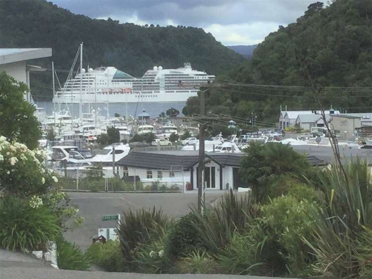 5 Seaview Crescent Picton_21