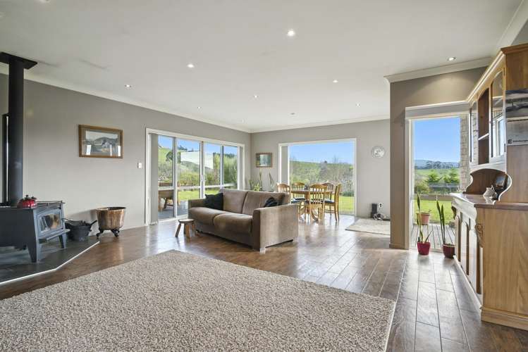 215 Flag Swamp Road Waikouaiti_15