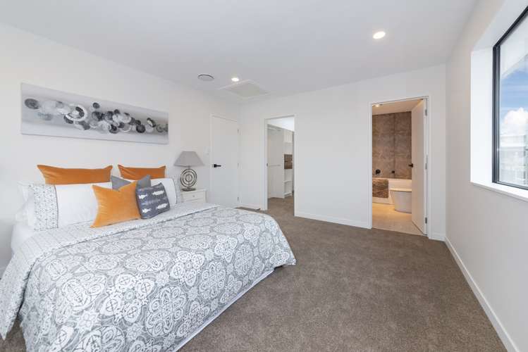 70 Thomas Road Flat Bush_12