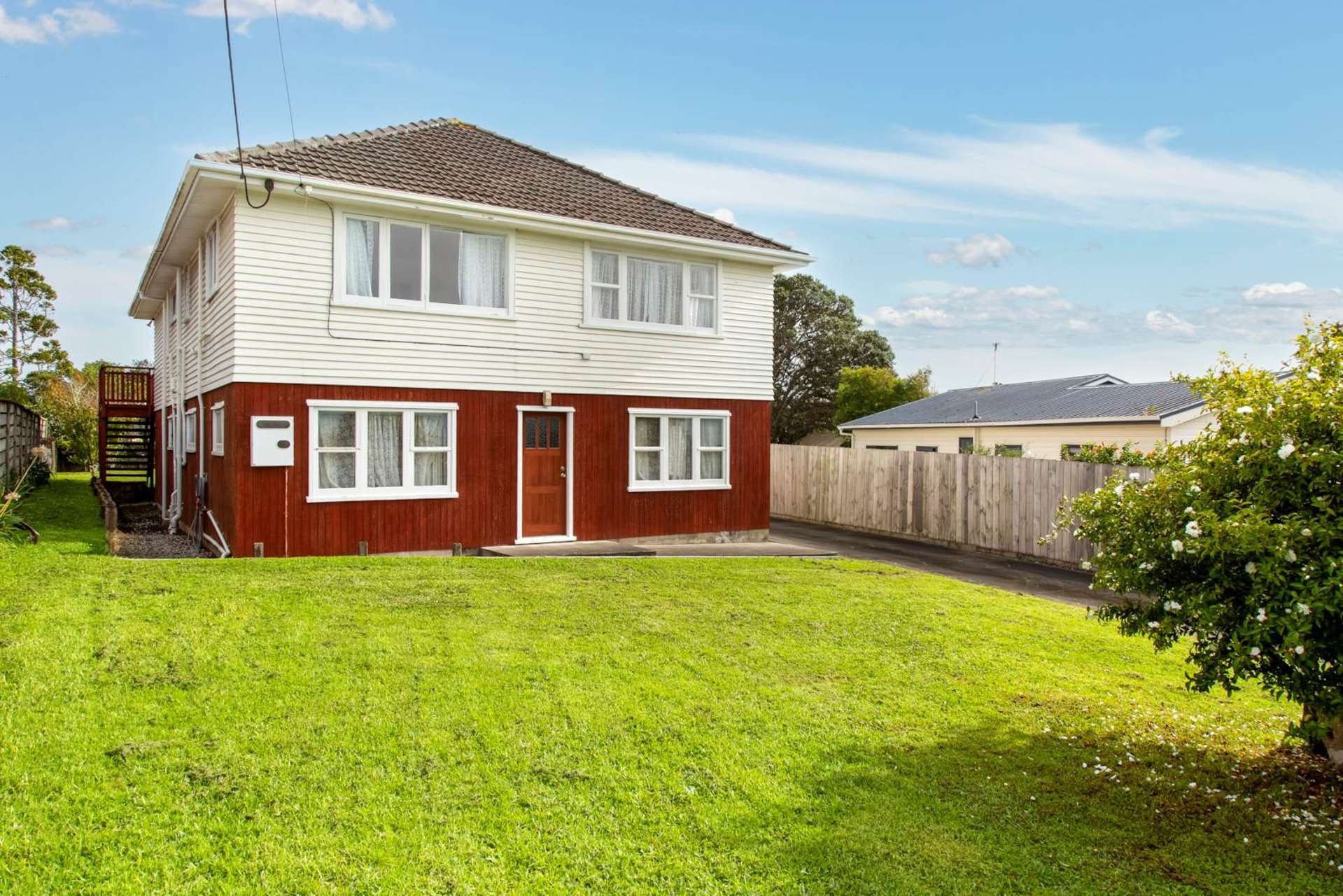 922 East Coast Road Northcross_0