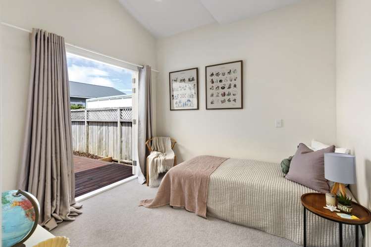 89 Ross Street Lyall Bay_12