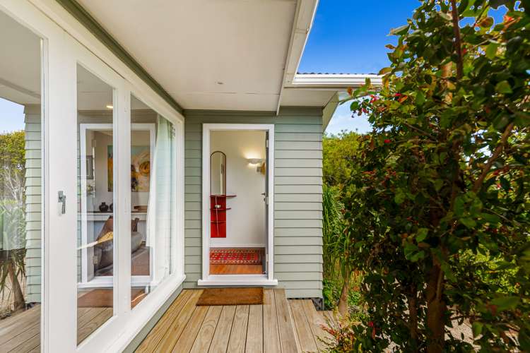55 Graham Avenue Te Atatu Peninsula_6
