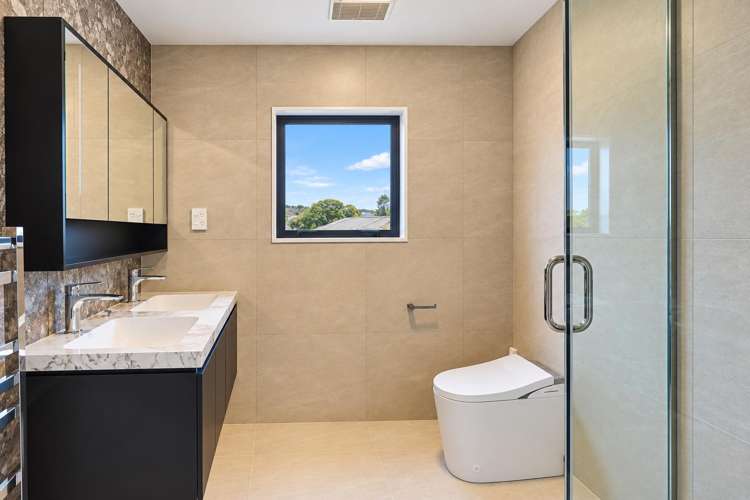 57C Sunderlands Road_5