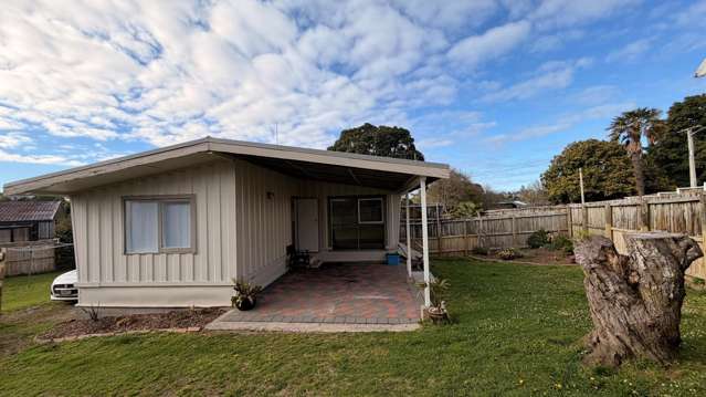 Private & Easy-Care One-Bedroom Unit in Matua
